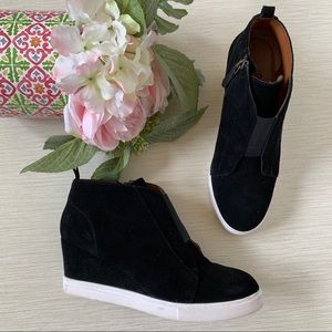 Linea Paolo Felicia Wedge Bootie sz 7.5M